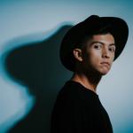 artist image VINNE feat. Thayana Valle Clothes Off (Original Mix) Clothes Off (feat. Thayana Valle) - Single